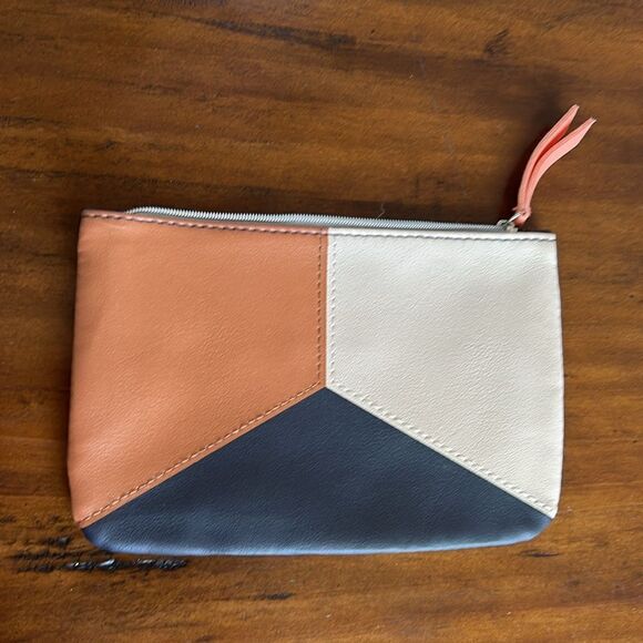 Wonjin Effect Facial Cleanse Foam NWT 80ml - Picture 6 of 7